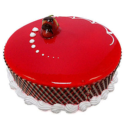 500gm Strawberry Carnival Cake: Cake Delivery in Fujairah