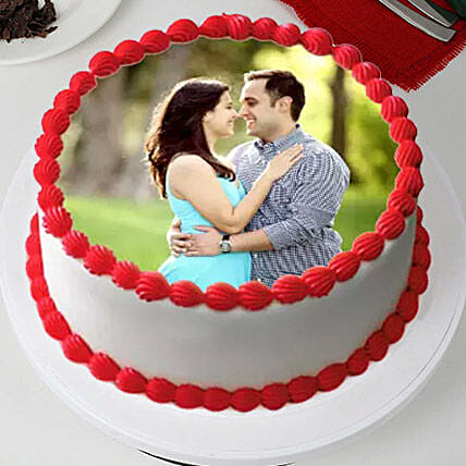 Delightful Personalized Cake: Anniversary Cakes