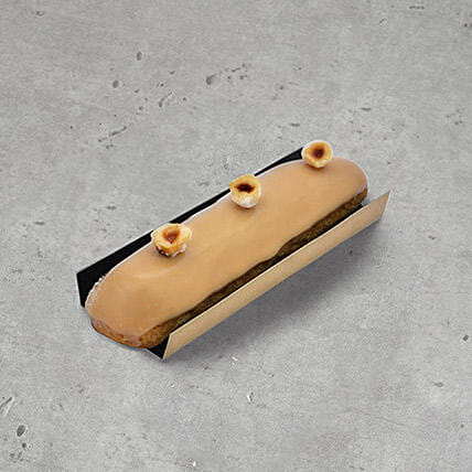 Hazelnut Eclair: 