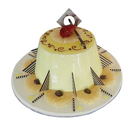 New Pineapple Cake: Cakes Delivery for Him