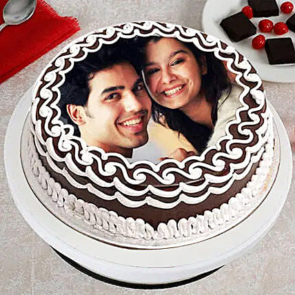 Personalized Cake of Love: Anniversary Photos Cakes