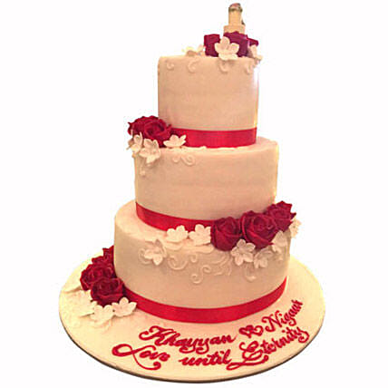 Red Satins and Roses: Cakes for Him