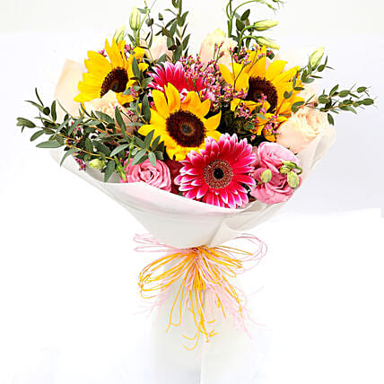 Harmonic Roses and Sunflower Mixed Bouquet:  Sunflower Bouquets