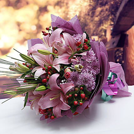 colors of charm: Mothers Day Flower Bouquet