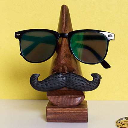 Nose Shaped Eyeglass Holder: Home Decor Items 