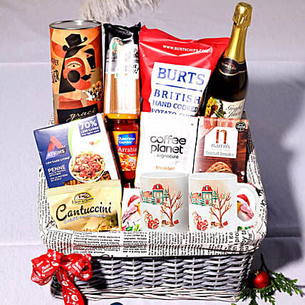 Sparkling Juice And Snack Basket: Gift Hampers 