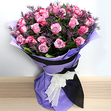 Dual Shade Purple Roses Bouquet: Happy Women's Day Flowers