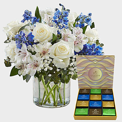 Royal Blooms and Godiva Chocolate Bar: Godiva Chocolates