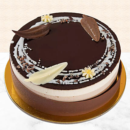 4 Portion Triple Chocolate: Best Chocolate Cake in Dubai