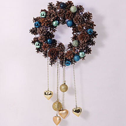 Natural Pinecones Wreath: Christmas Home Decoration items
