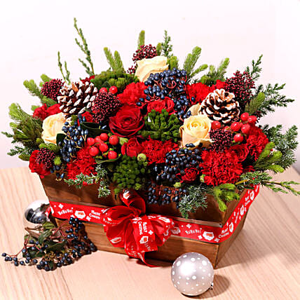 Christmas Special Flower Arrangement: New Year Gifts