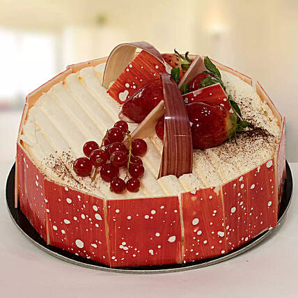 Vanilla Temptation: Wedding Cakes