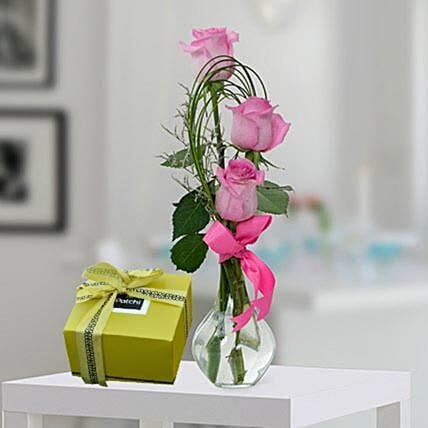 Pink Roses and Patchi Chocolate Combo: Birthday Flowers & Chocolates