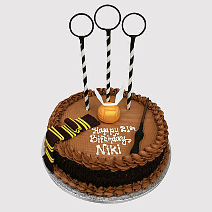 Magical Quidditch Theme Cake: Harry Potter Cakes