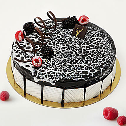 Chocolate Truffle: Cakes for Boys