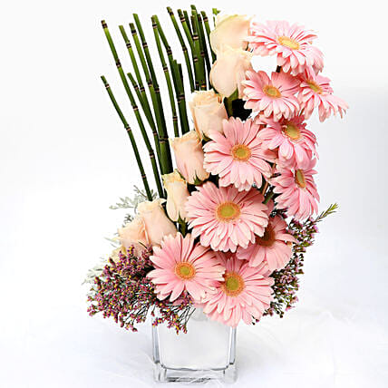 Heartfelt Mixed Roses and Gerbera Arrangement: 