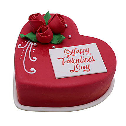 Heart Shaped Valentine Cake 1Kg: Valentines Day Gifts For Her