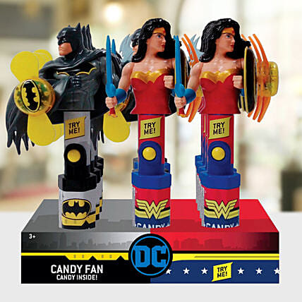Marvel Justice League Toy Set With Candies: 