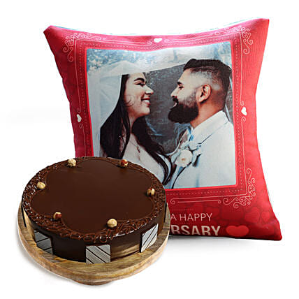 Choco Hazelnut Cake and Anniversary Cushion: Anniversary Cushions