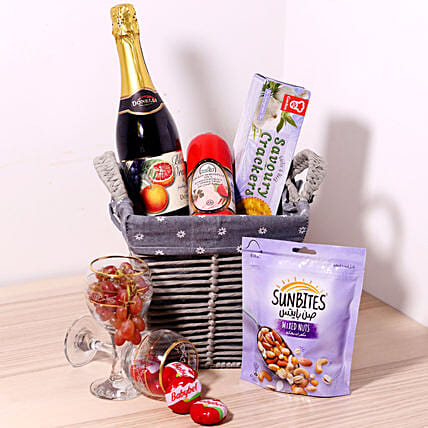 Sparkling Juice Gift Basket: Anniversary Gift Hampers